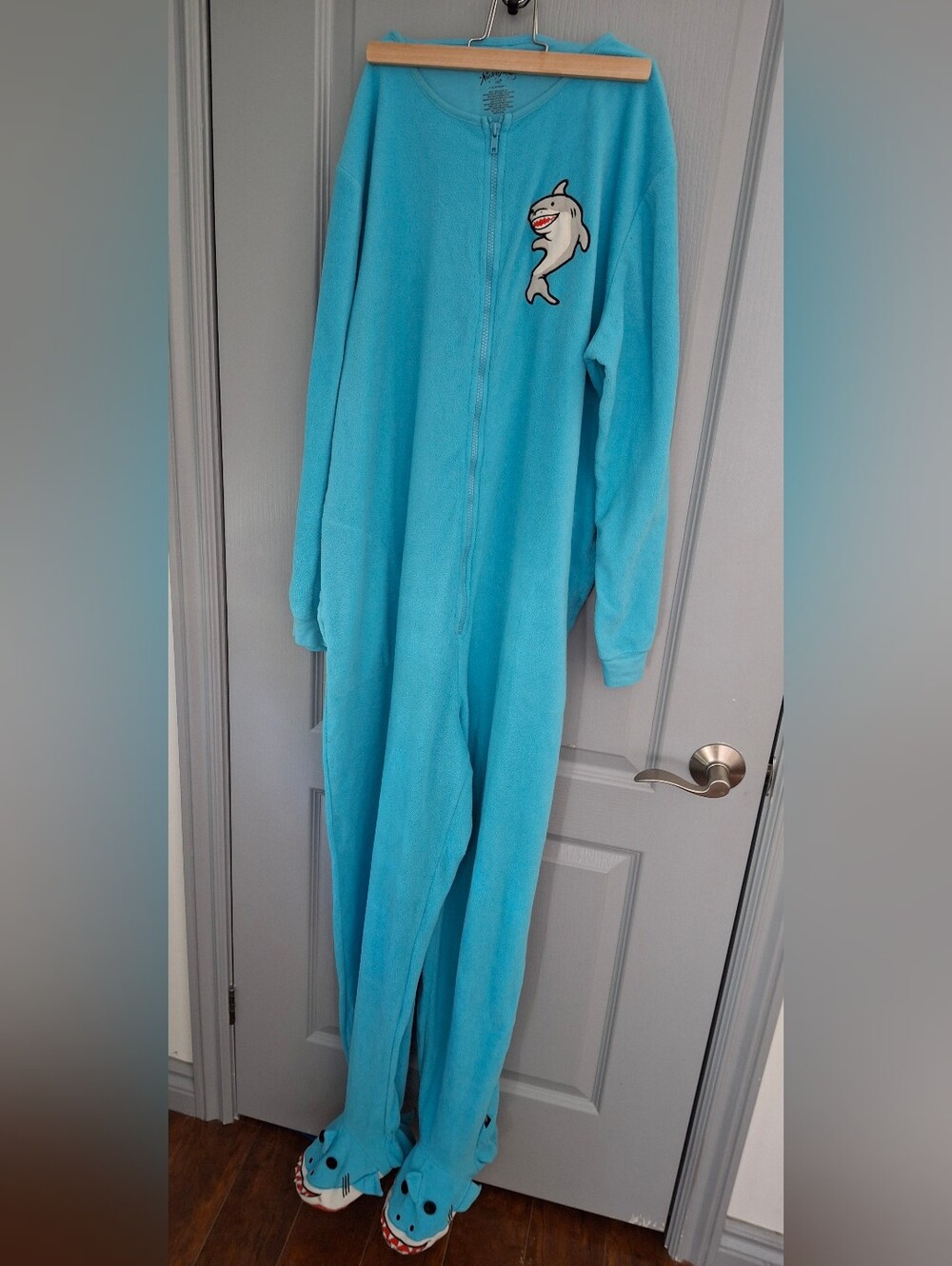 Nick & Nora Blue Shark Fleece Onesie Pajamas. Ladies XXL. Excellent Shape